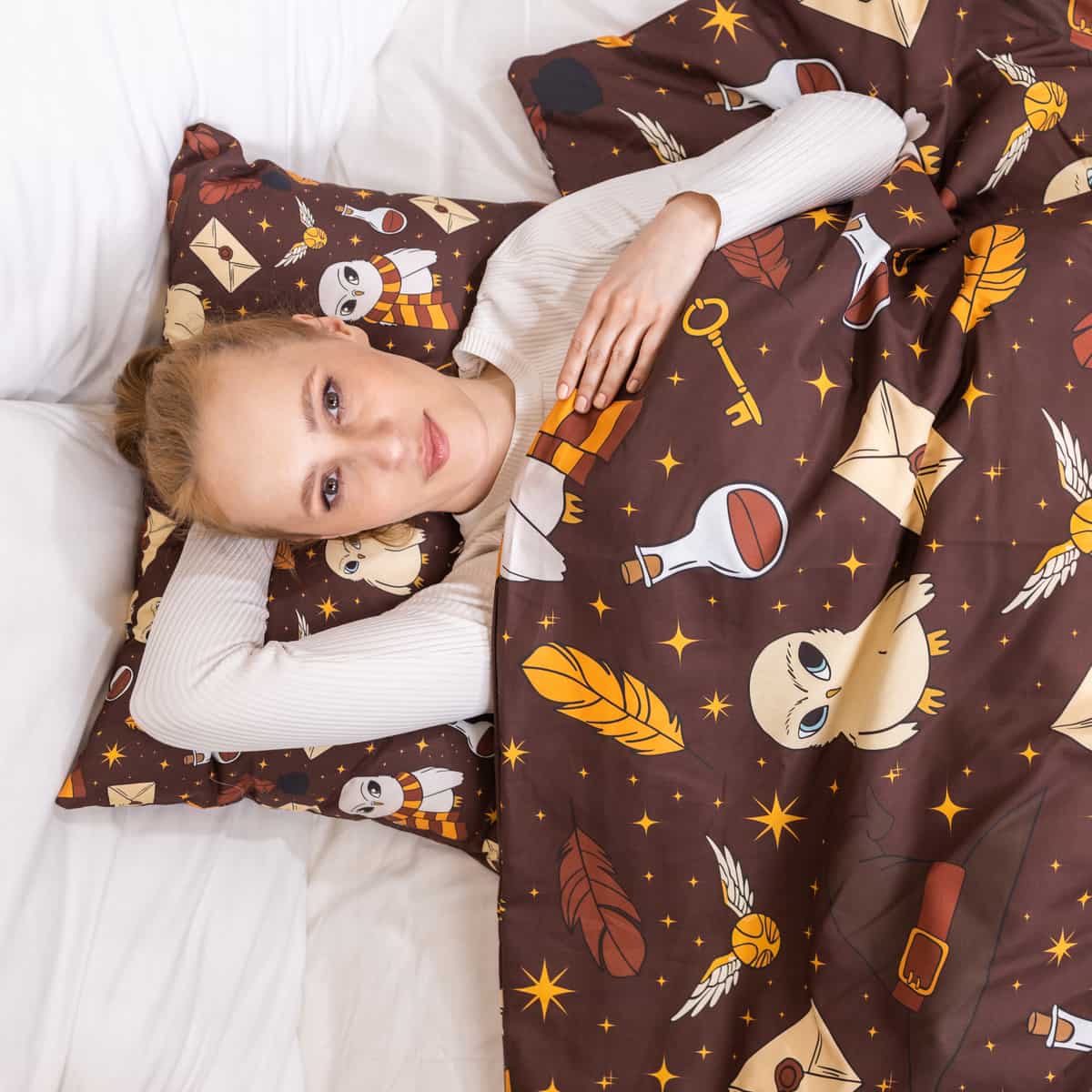 Health Pillow Brown Hedwig