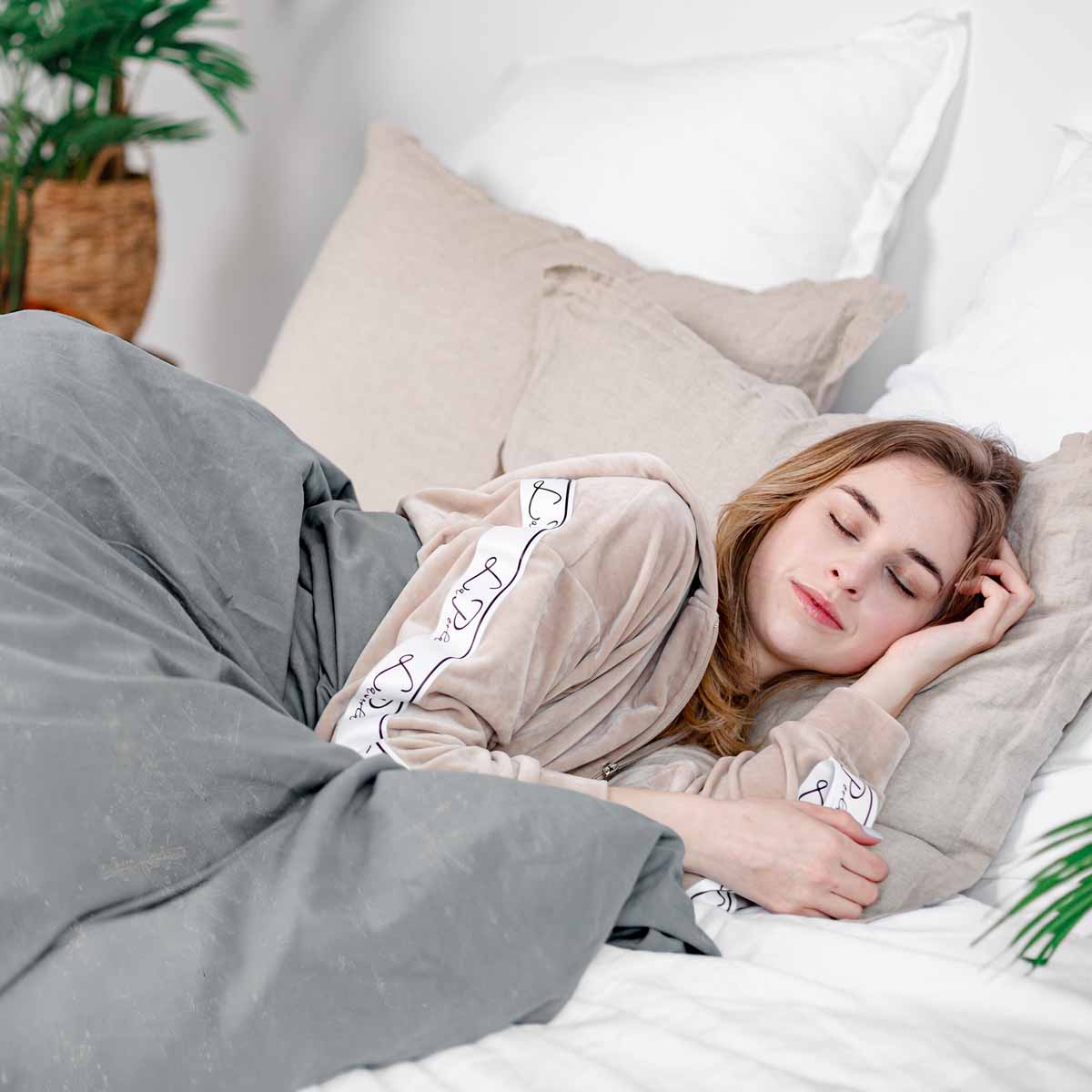 Therapy blankets bedding set gray with snowflakes