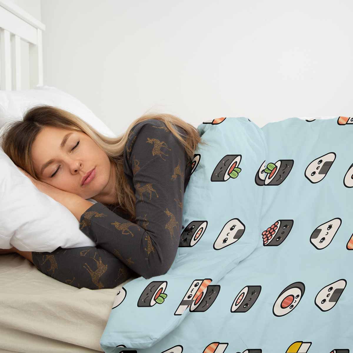 Ensemble de literie avec couverture thérapeutique bleu clair avec sushi