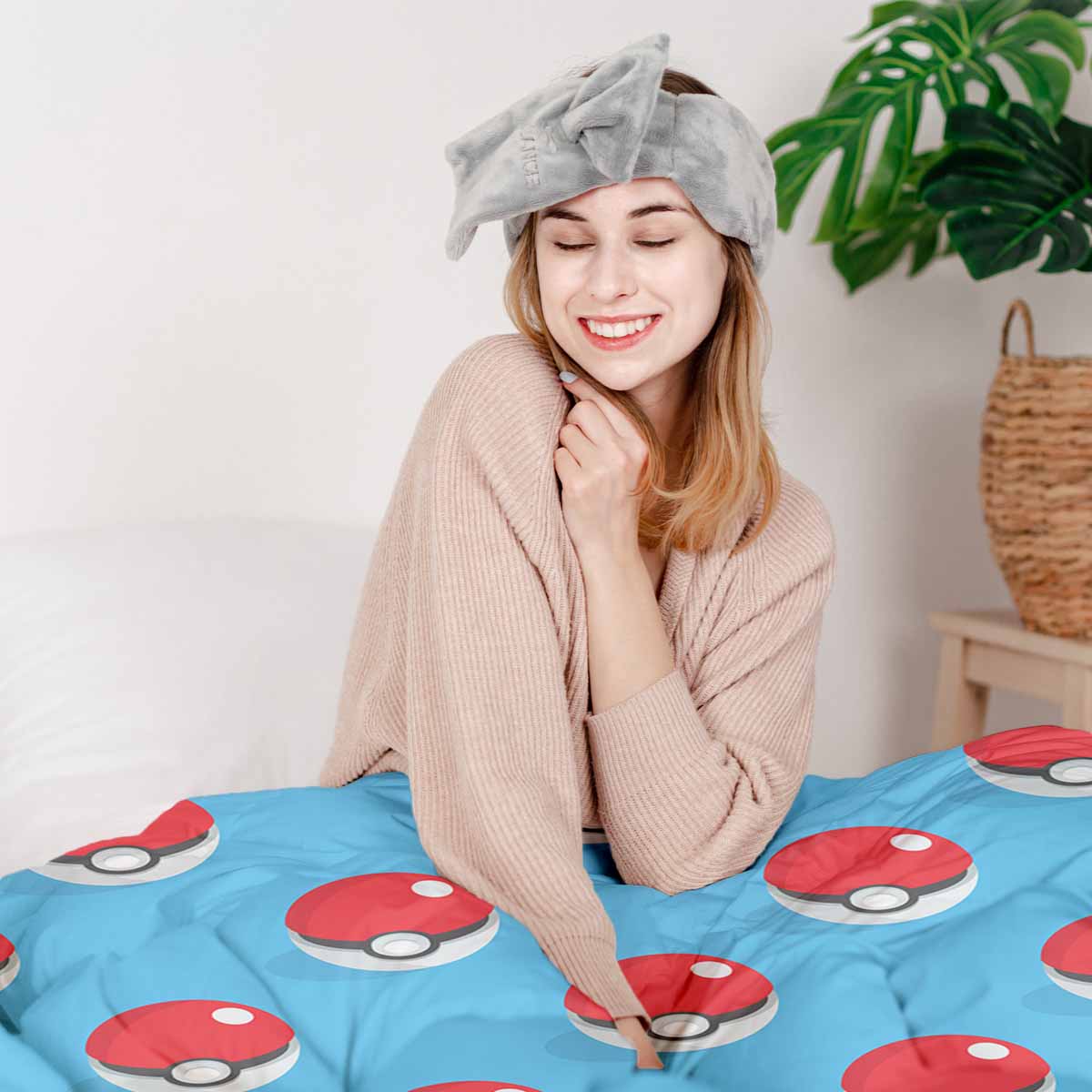 Therapy blankets bedding set light blue with Pokemon
