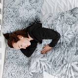 Therapy blanket bedding set with icicles