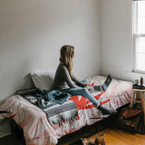 Couverture thérapeutique originale - Housse en coton beige avec feuilles colorées