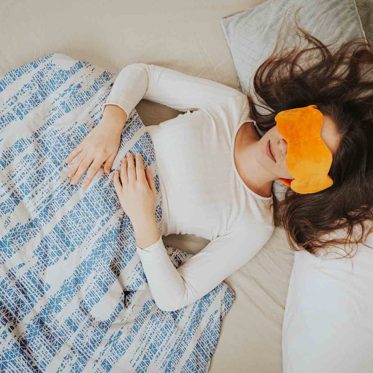 Therapy blankets bedding set with blue pattern