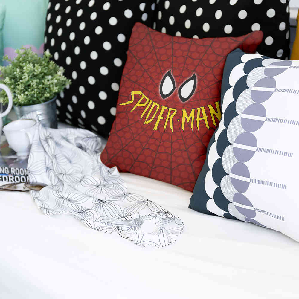 Coussin de santé rouge Spiderman