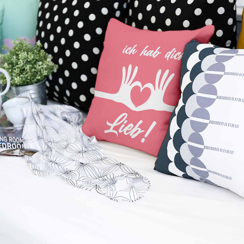 Health Pillow Pink I Love You