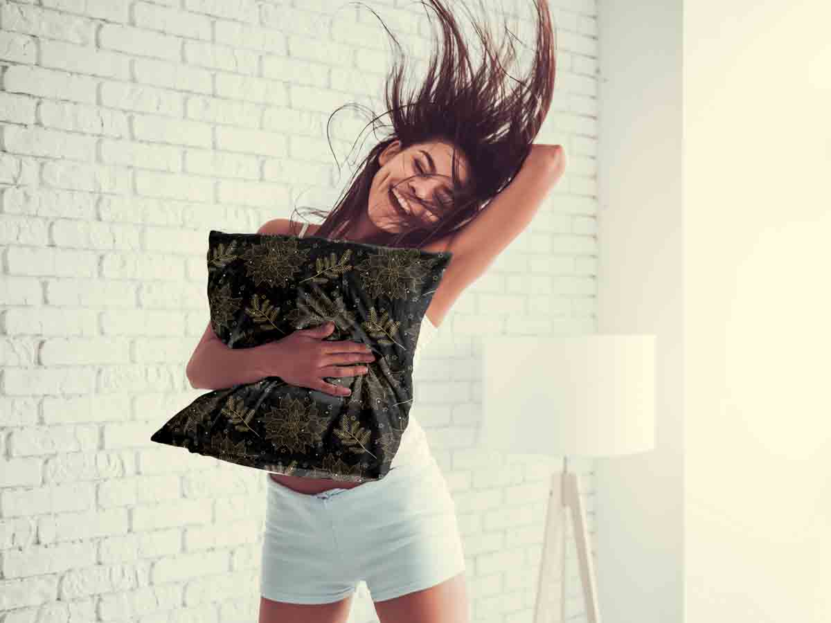 Health Pillow Black Christmas Star