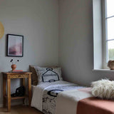 Therapy blanket bedding set, white, Dalgona shapes.