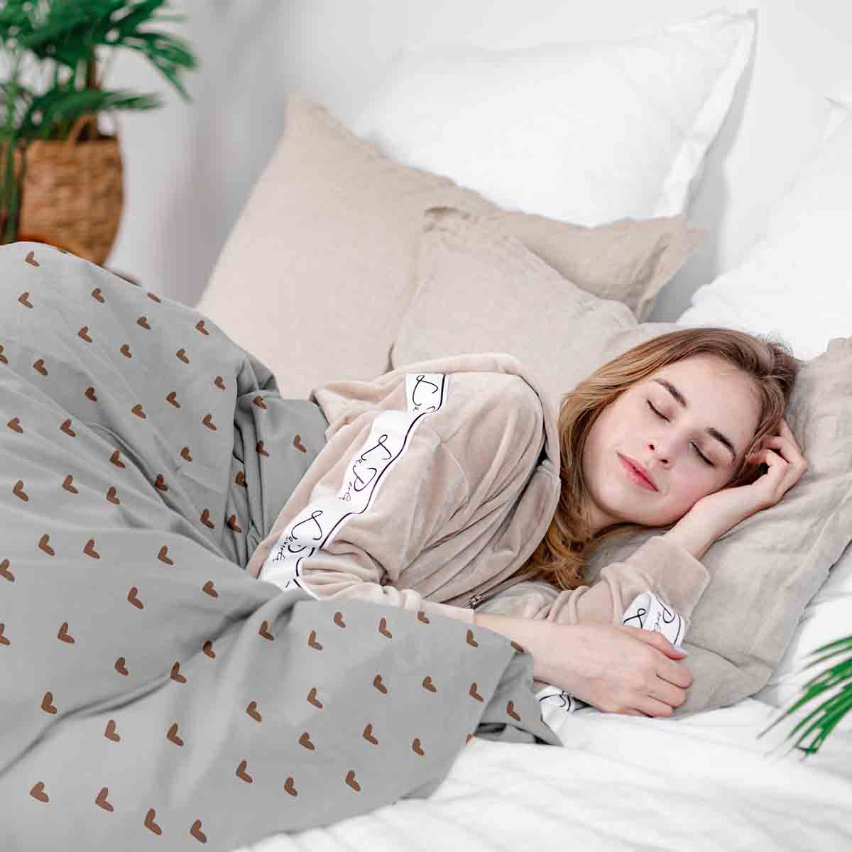 Couverture thérapeutique originale - Housse en coton blanche avec petits cœurs