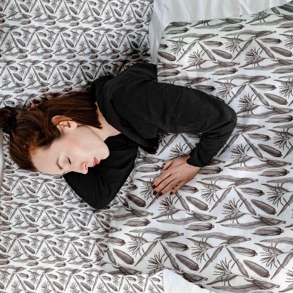 Therapy blankets bedding set white with corn