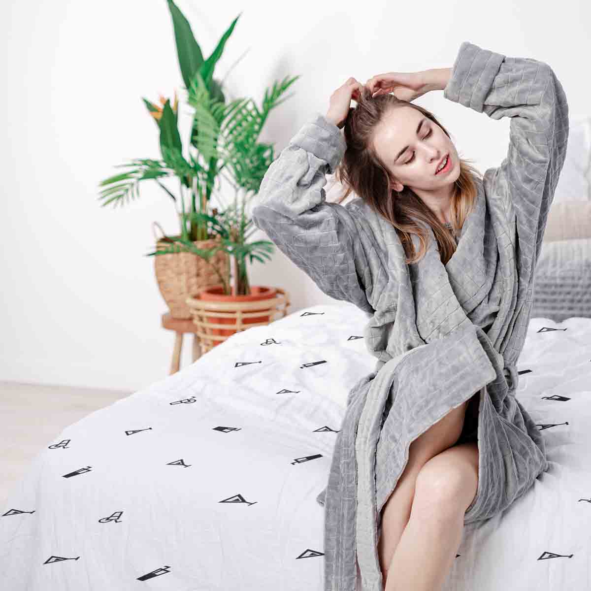 Ensemble de linge de lit avec couverture thérapeutique blanc cocktails