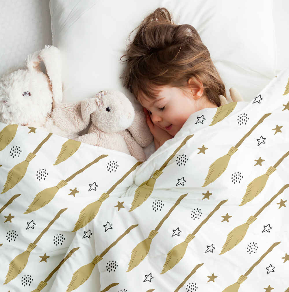 Therapy blankets bedding set white with Harry's broom