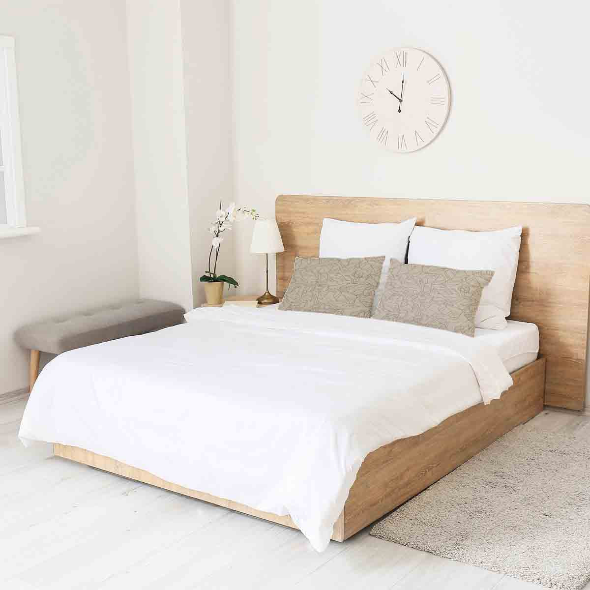 Health pillow beige with leaf pattern black