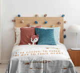 Therapy blanket and bedding set, white with flying key.