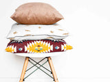Health pillow white with straws