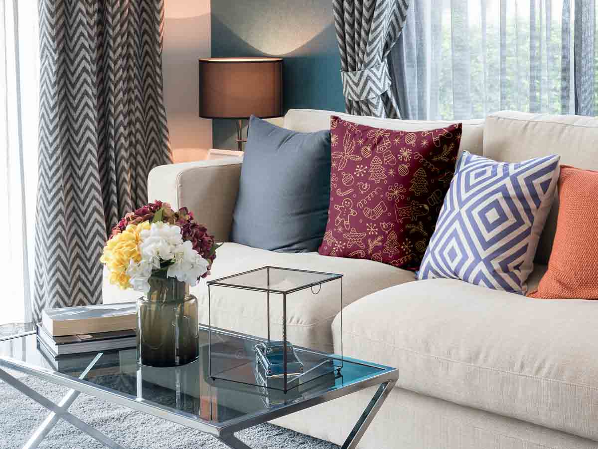 Health pillow red with funny Christmas motifs