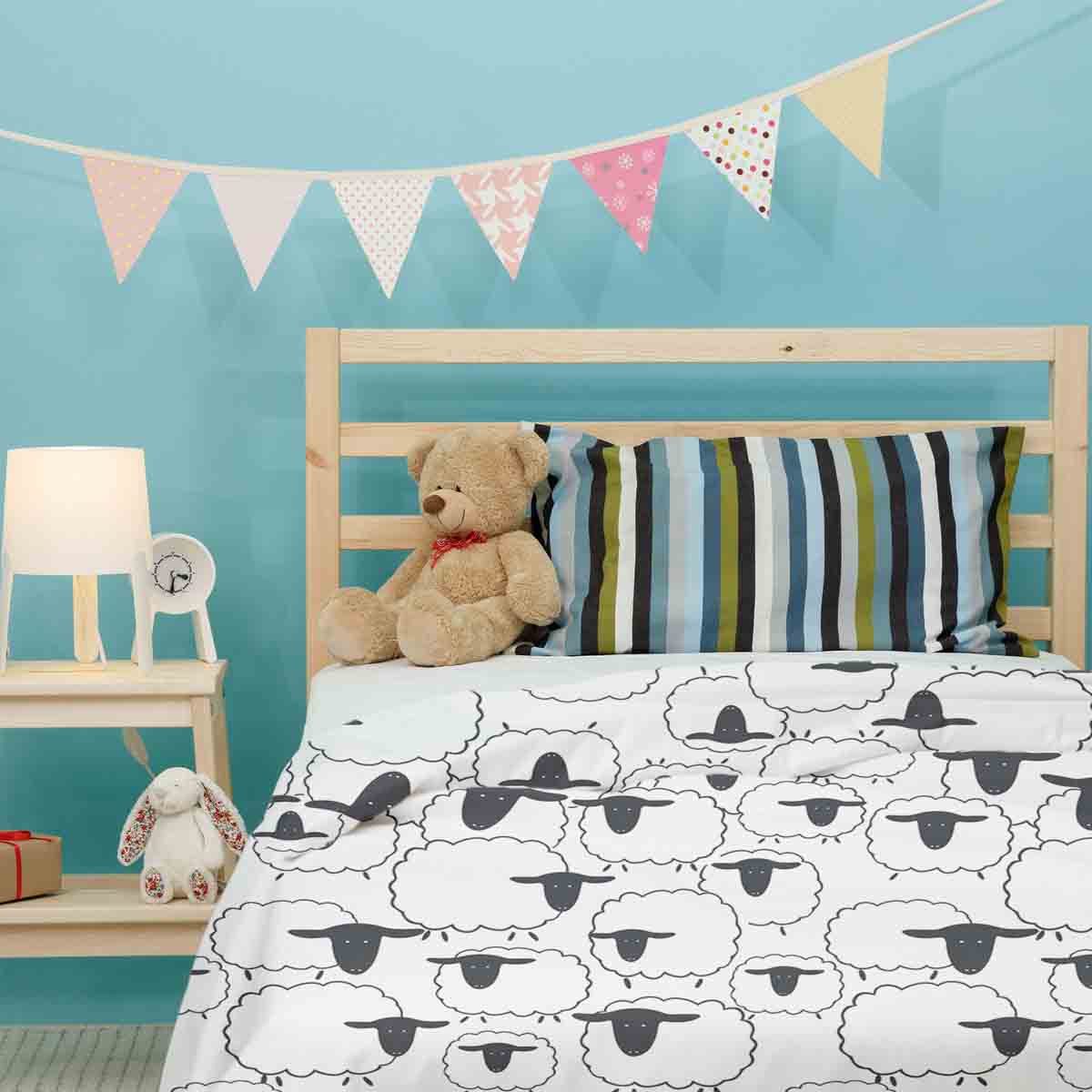 Ensemble de literie avec couverture thérapeutique blanche avec moutons