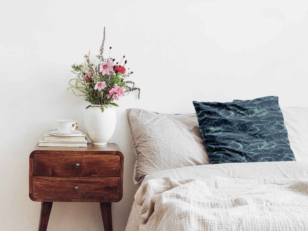 Health Pillow Waves in the Sea