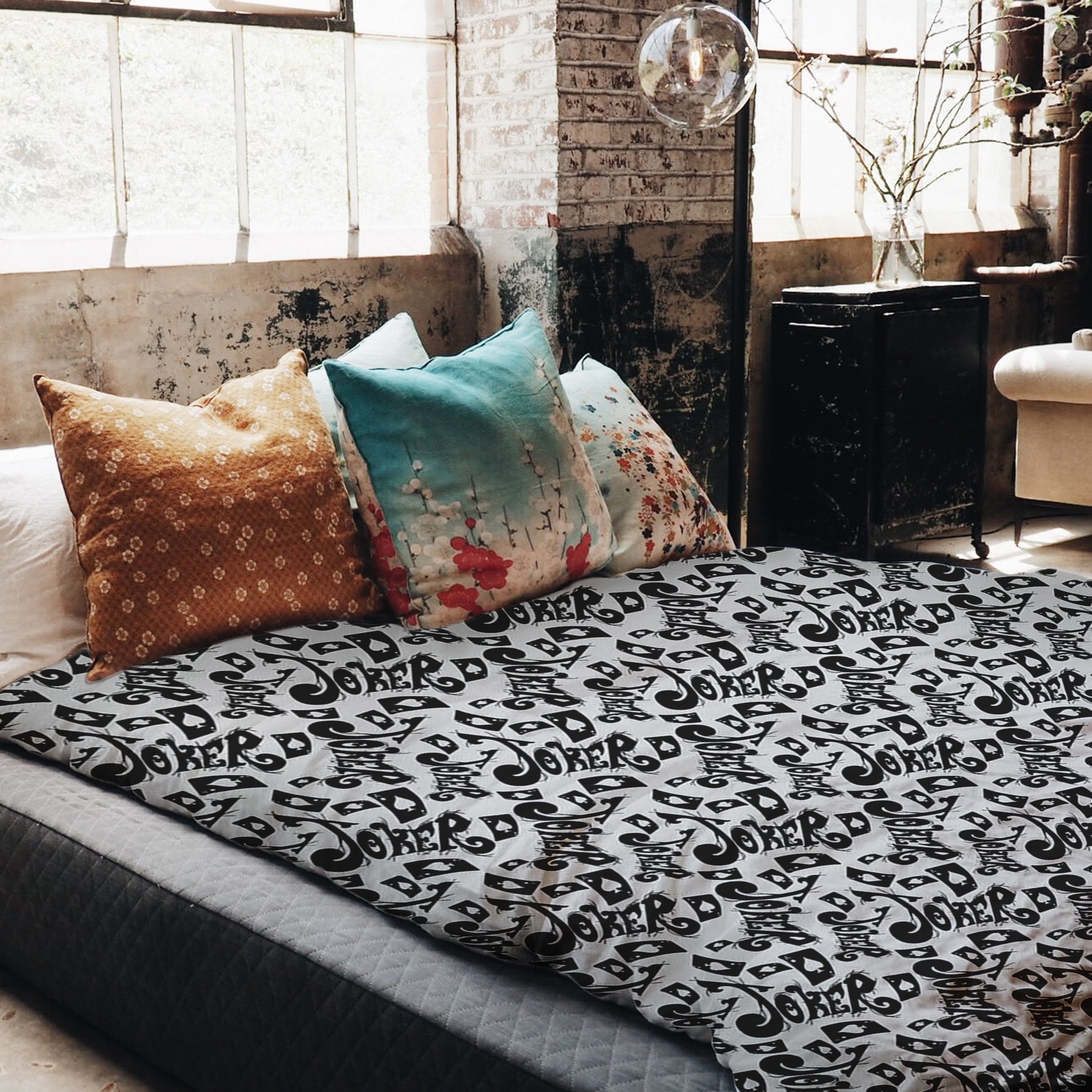 Therapy blankets bedding set lettering in black Joker