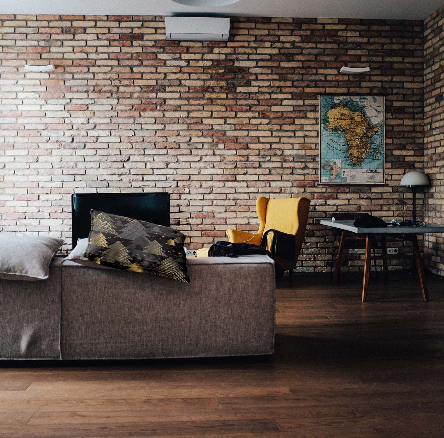 Health pillow with golden fir trees