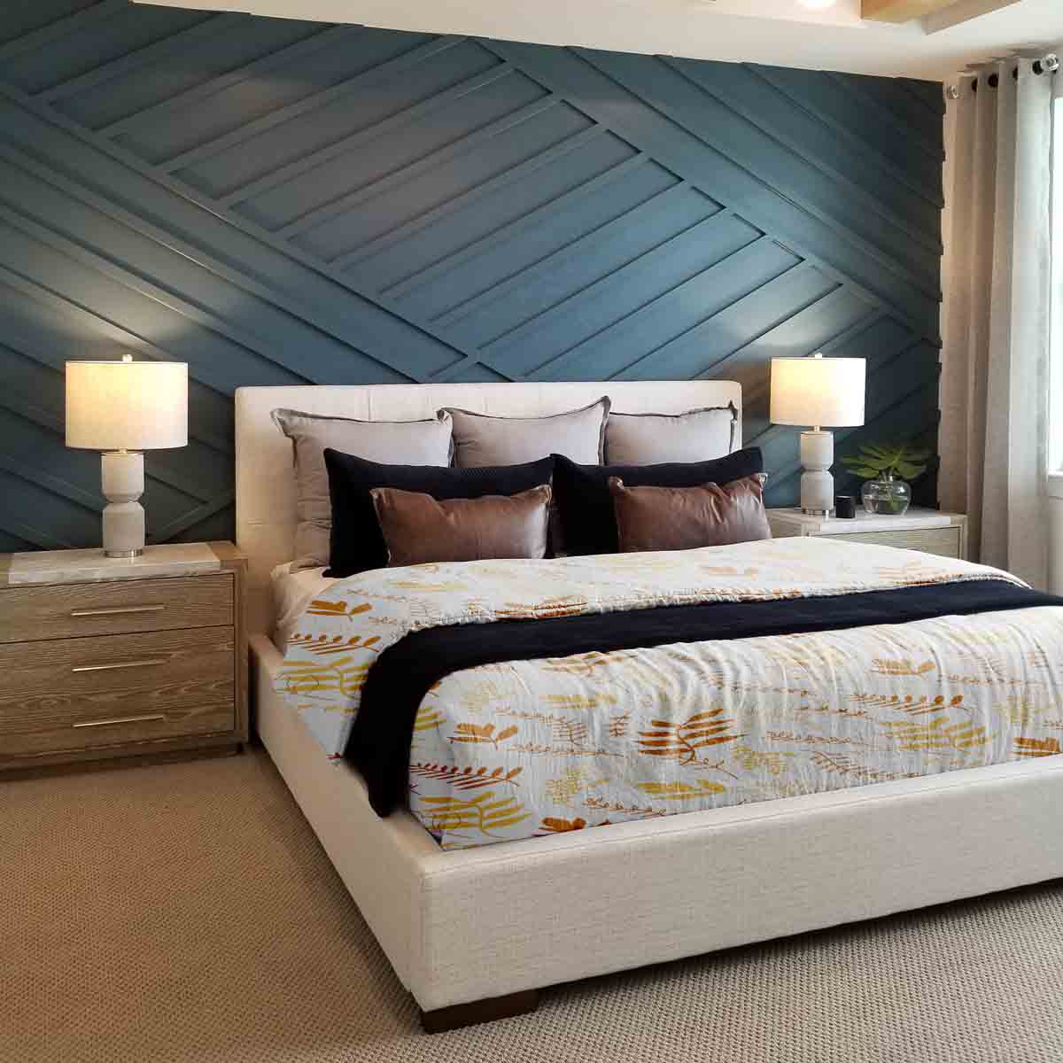 Couverture thérapeutique originale - Housse en coton blanc avec branches automnales