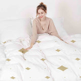 Therapy blankets bedding set golden squares