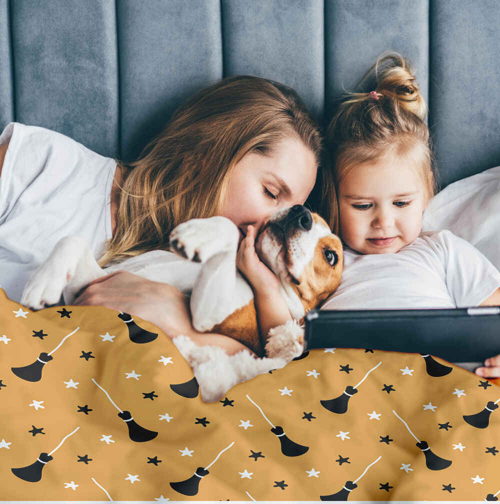 Therapy blankets bedding set orange with Potter's broom