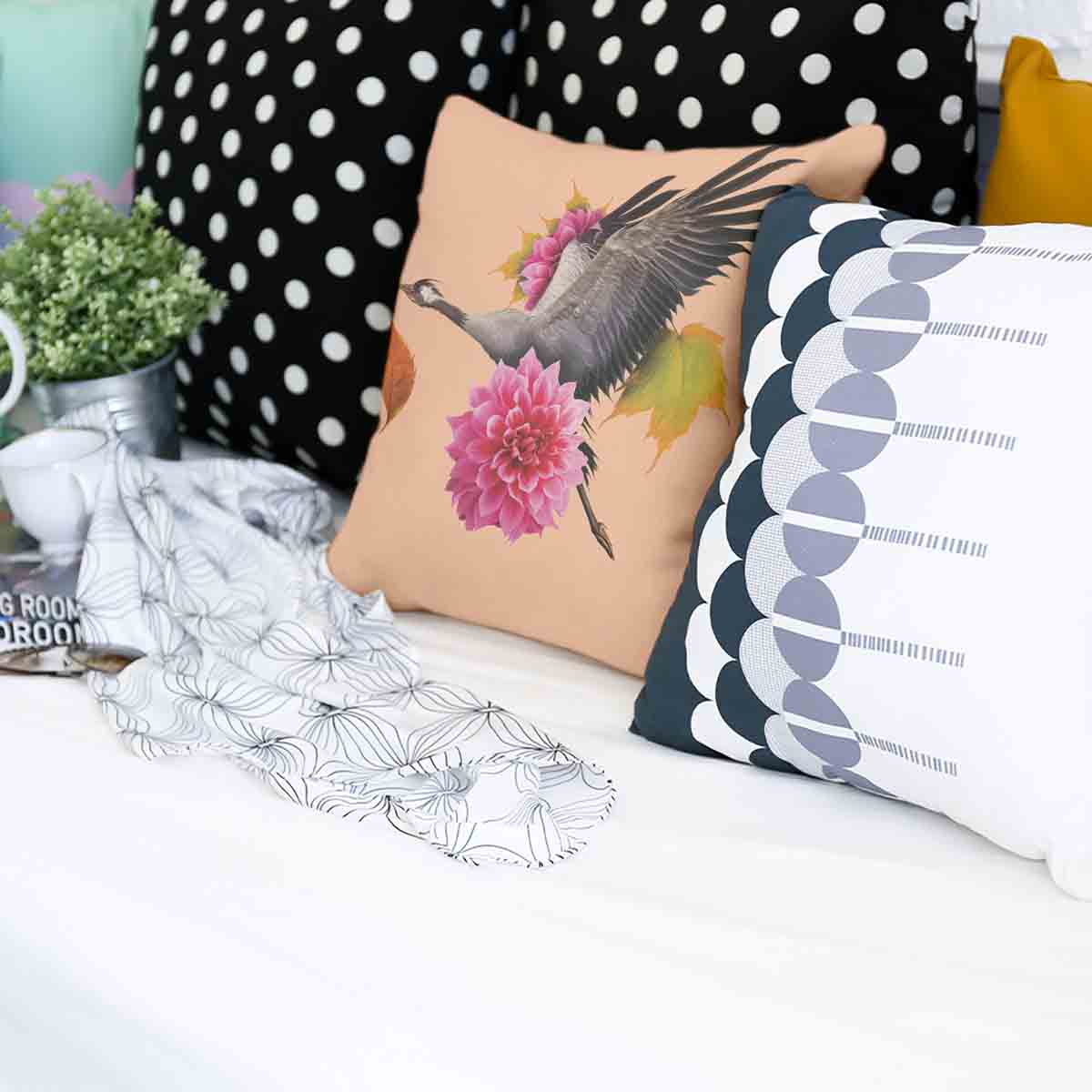 Coussin de santé orange avec grue