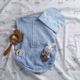 Therapy blanket and bedding set, white with small cats.