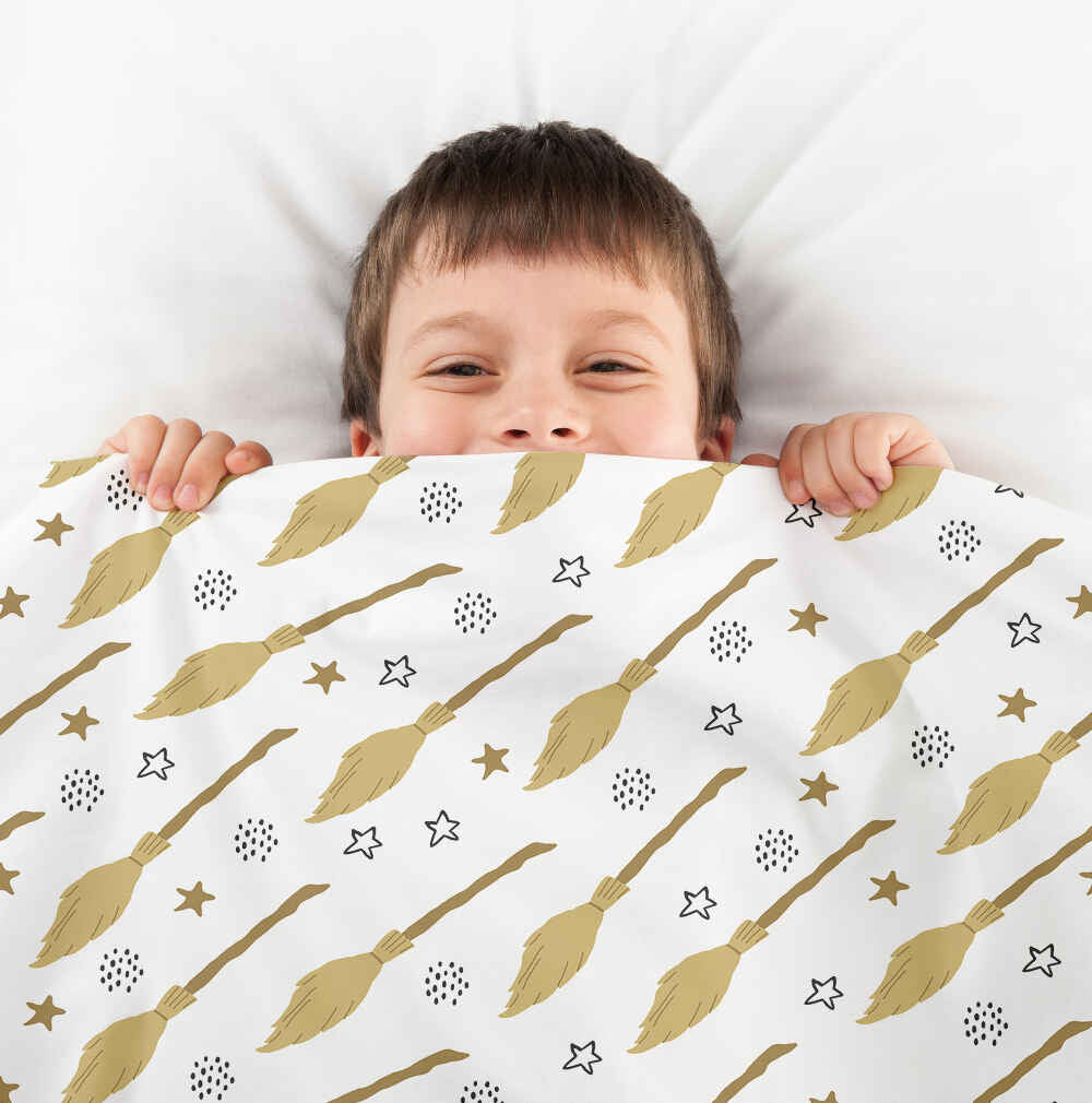 Original therapy blanket - cotton cover white with Harry's broom