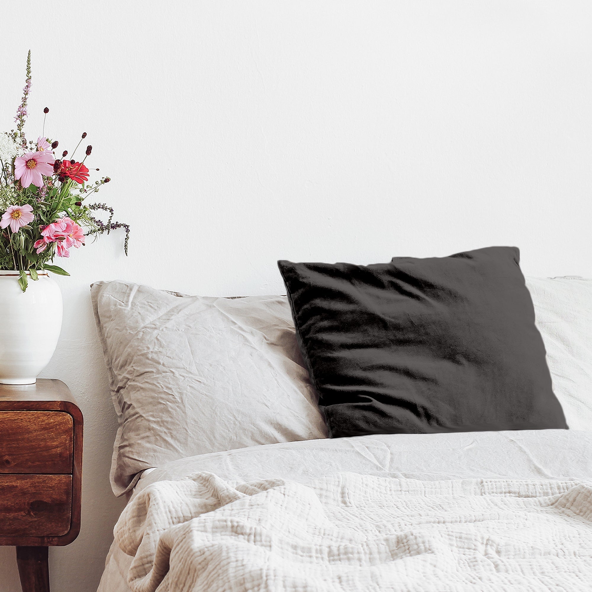 Health Pillow Dark Gray