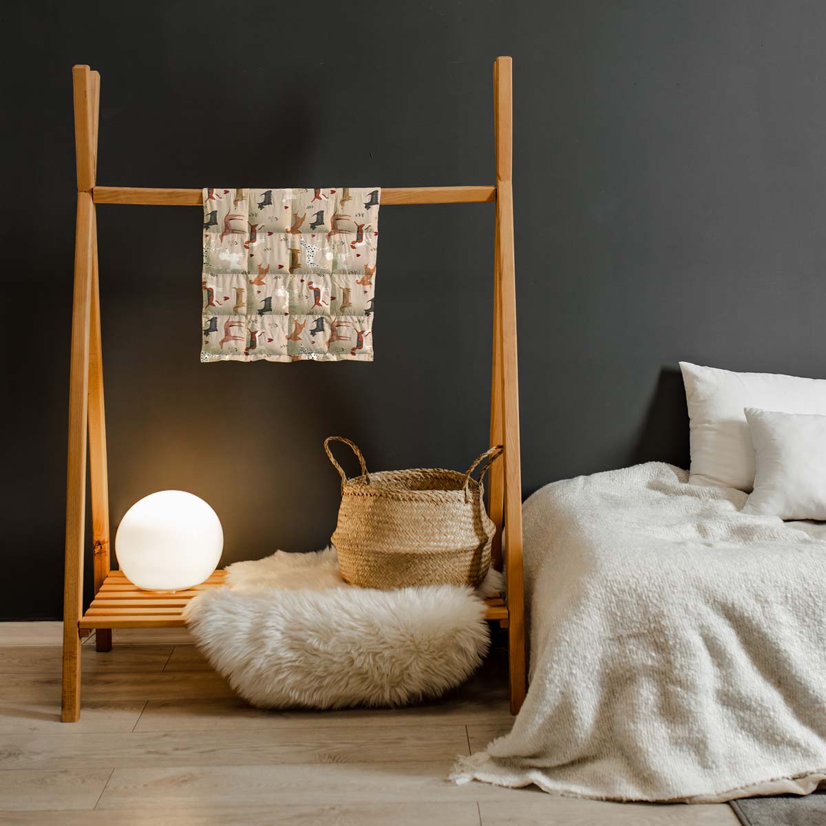 Weighted pillow for children - animal motifs