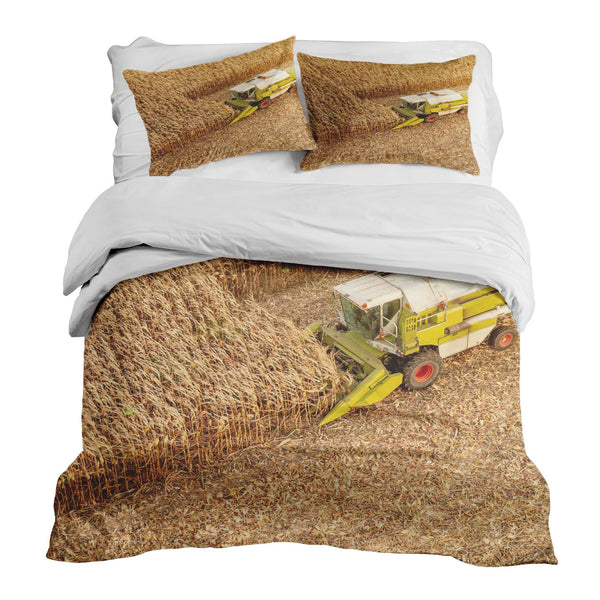 Therapy blankets bedding set tractor in field