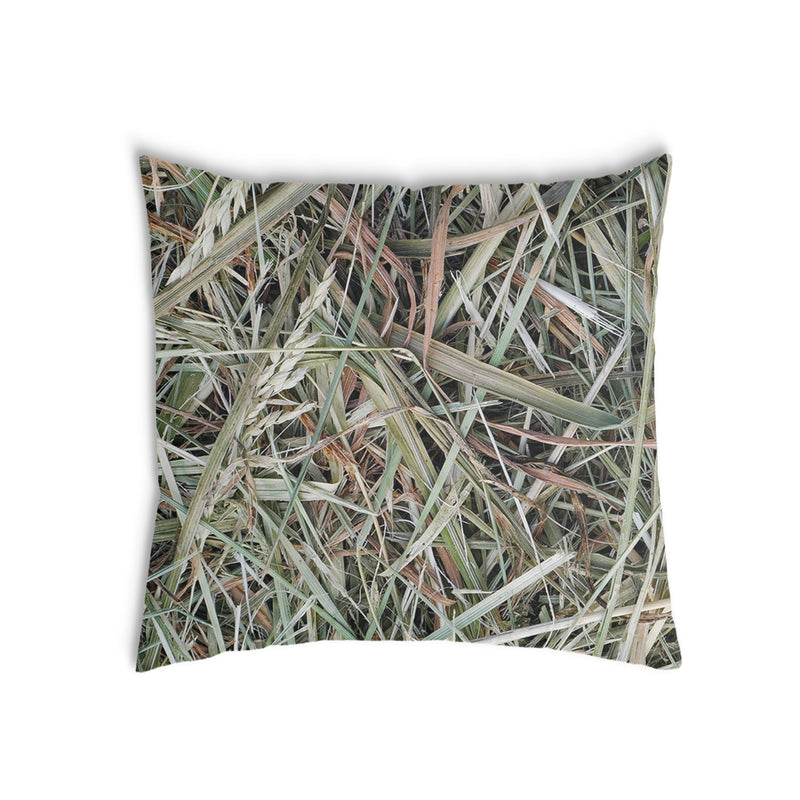 White health pillow with straw