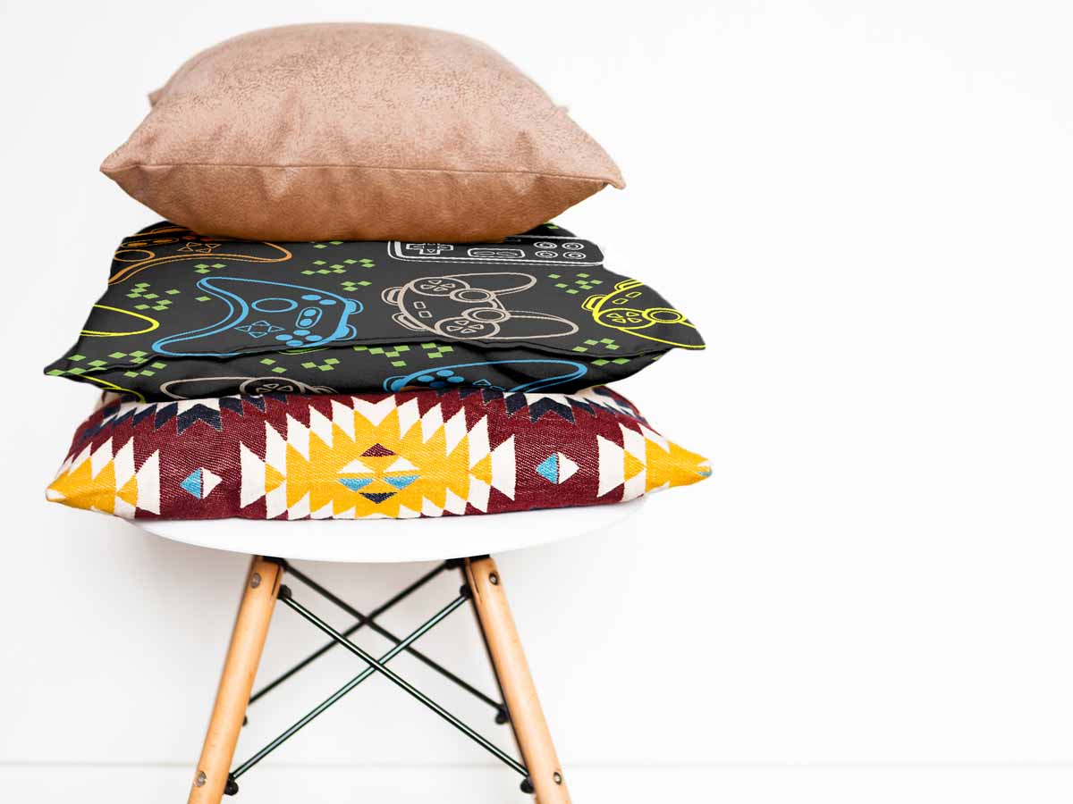 Coussin de santé noir avec consoles de jeux