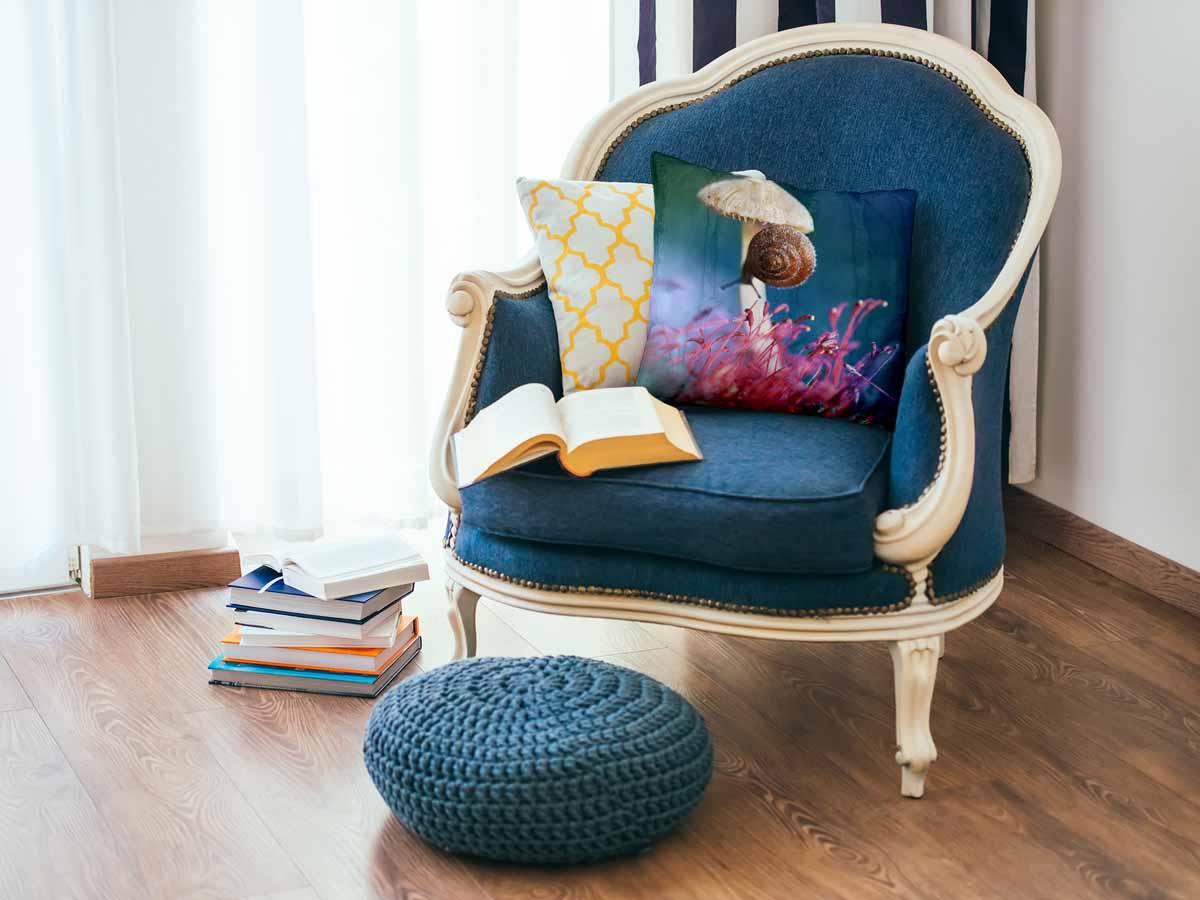 Health pillow with mushroom and snail