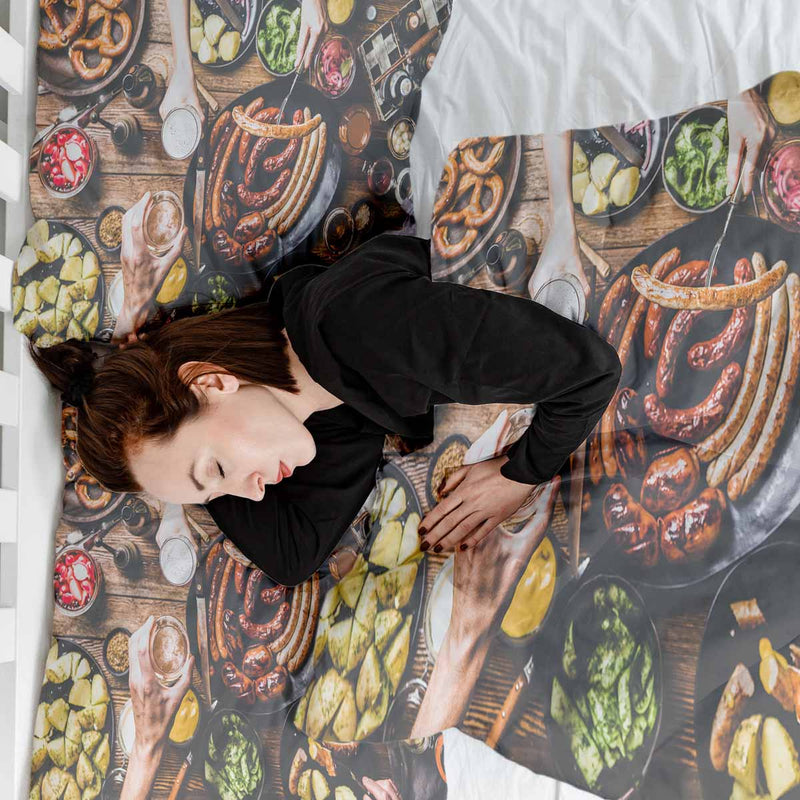 Therapy blanket bedding set with sausage platter