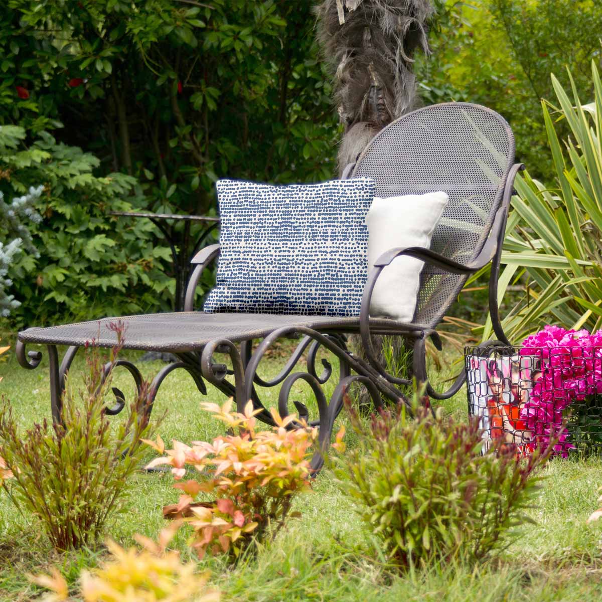 Health pillow with blue dots