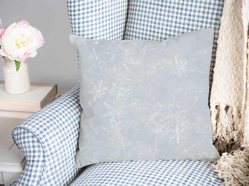 Health pillow, grey with snowflakes