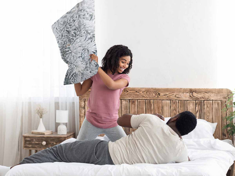 Health pillow with icicle