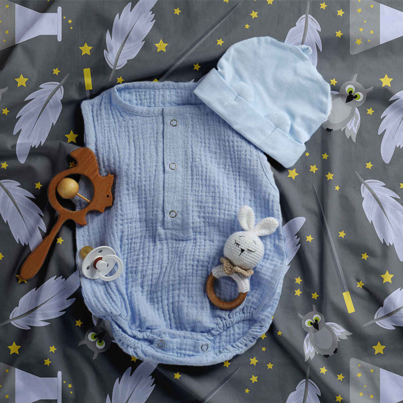Therapy blanket bedding set, black, magic wand.