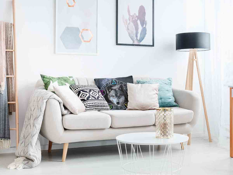 Health pillow grey with wolf