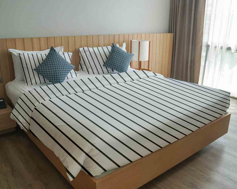 Original therapy blanket - cotton cover white with black stripes