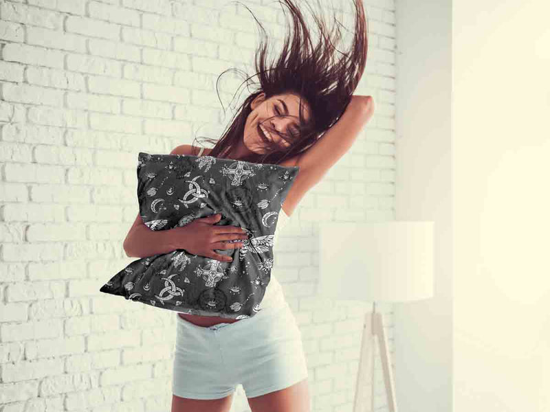 Health pillow, black, creepy dragonfly