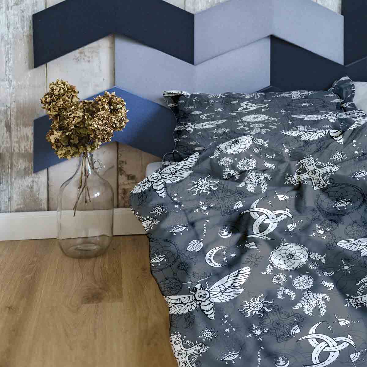 Original therapy blanket - cotton cover black creepy dragonfly