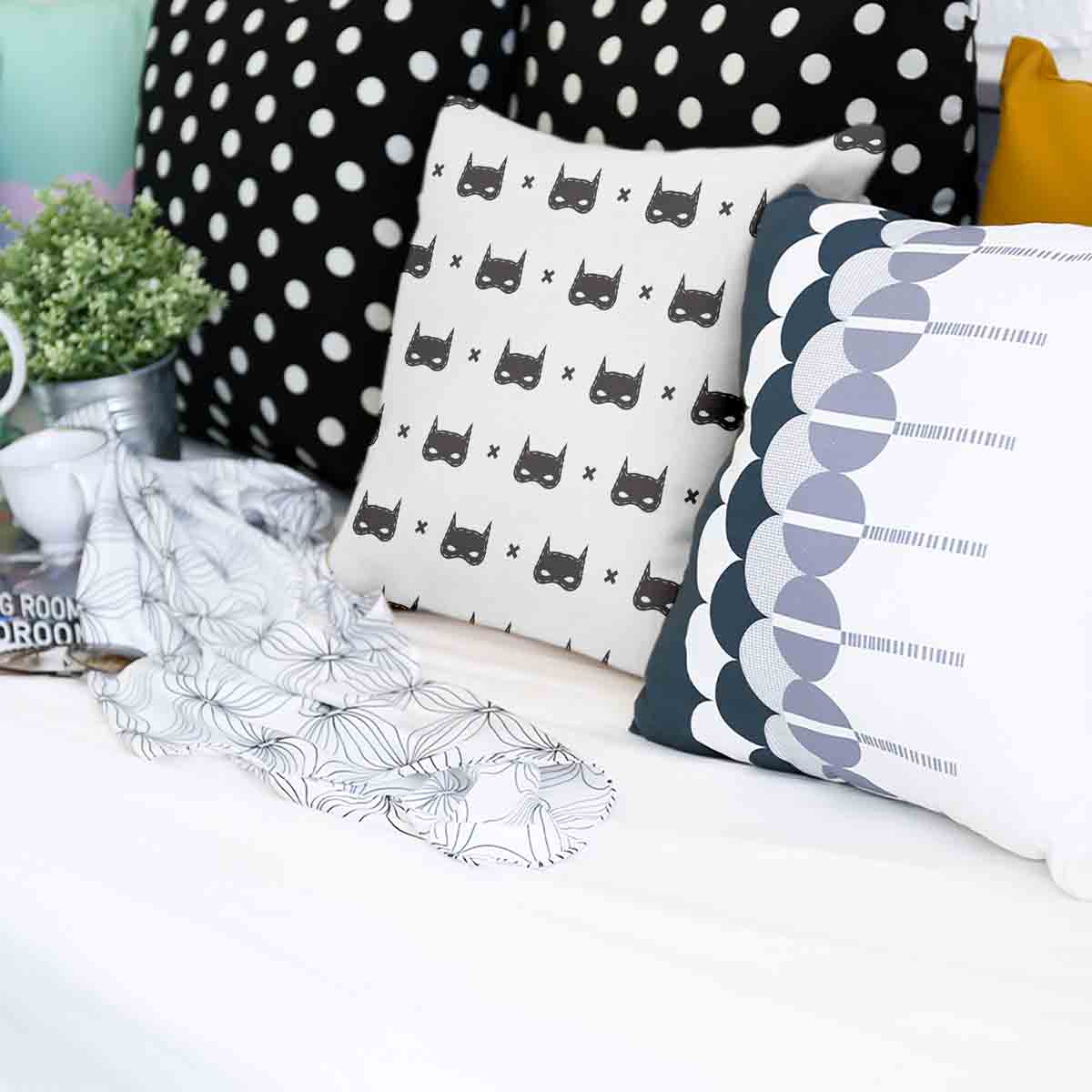 Coussin de santé blanc avec masque de chat