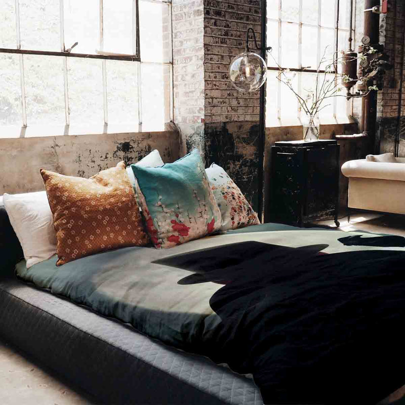 Therapy Blanket Bedding Set Man in the Moonlight