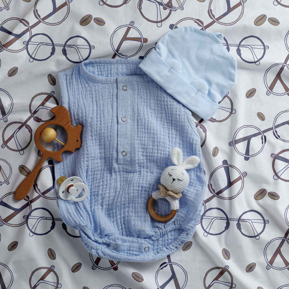 Therapy blankets bedding set with Harry's glasses