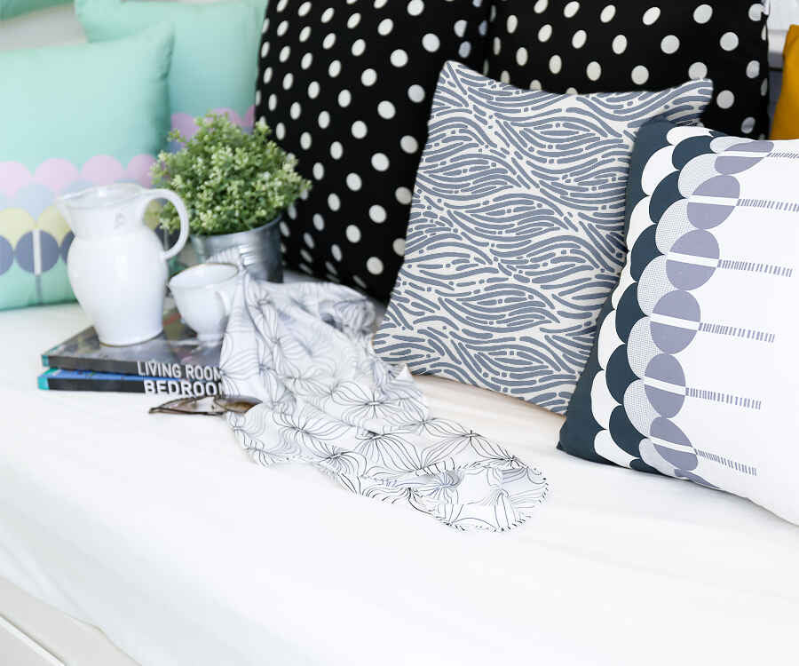 Health pillow wavy pattern blue