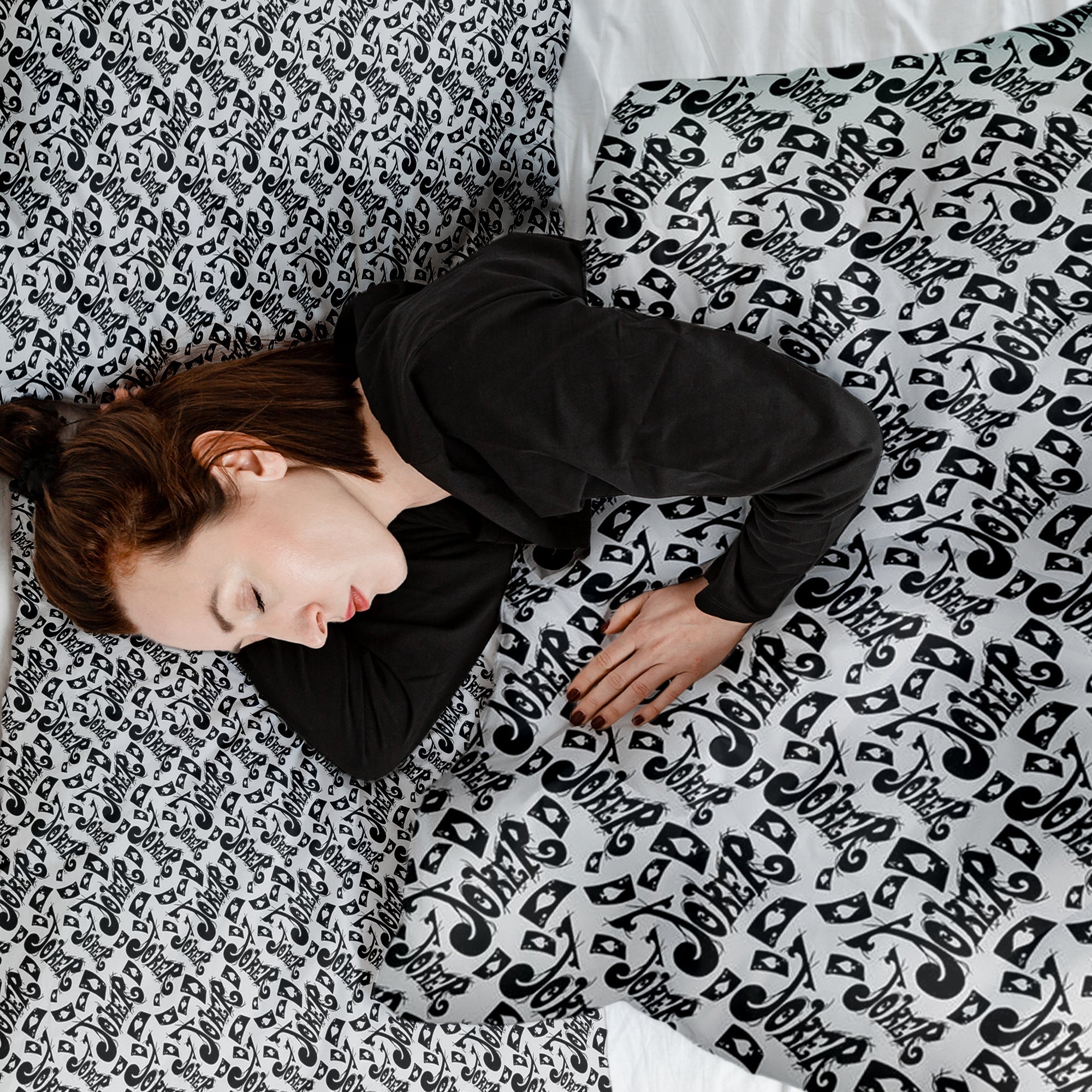 Therapy blankets bedding set lettering in black Joker