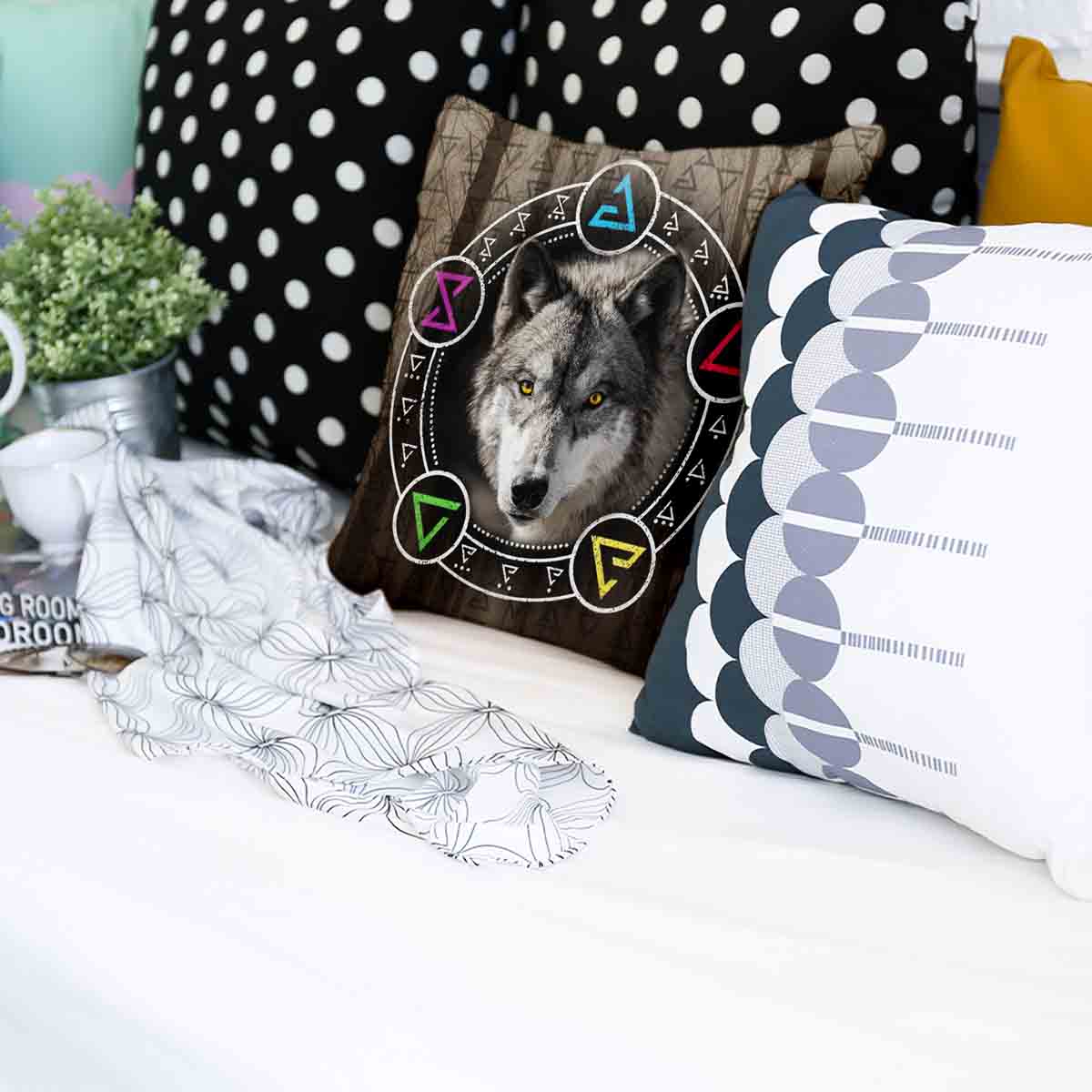 Health Pillow Brown with Wolf